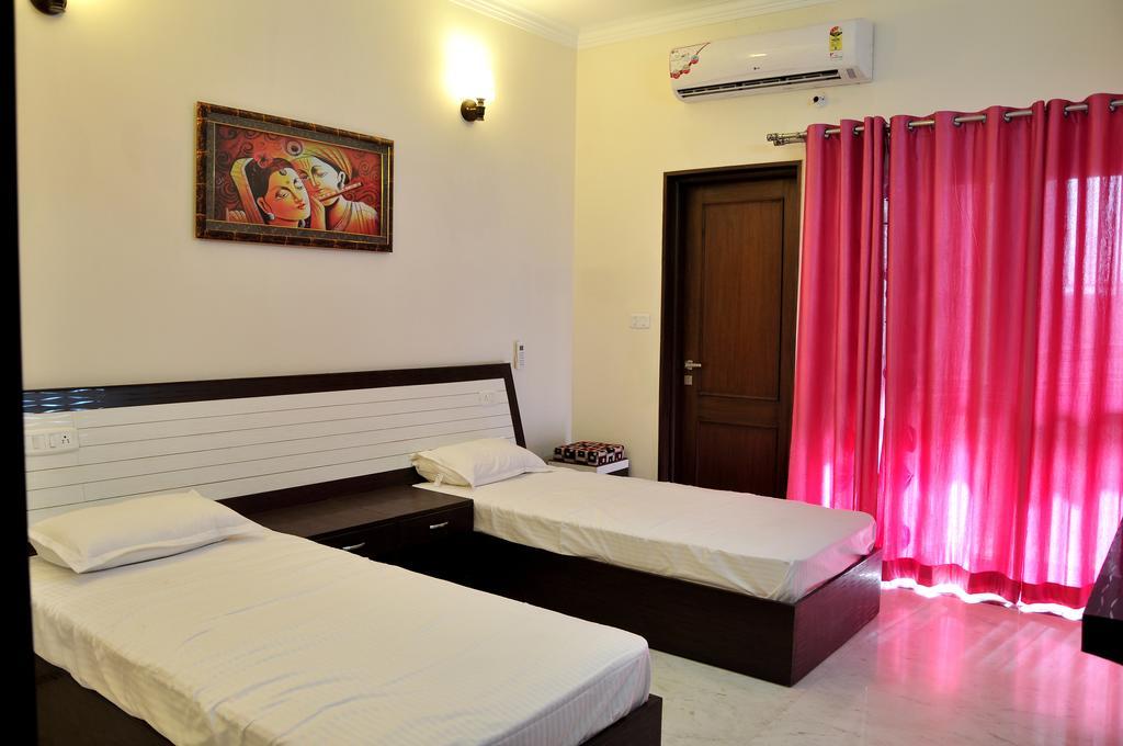 Mohini Home Stay Agra  Kültér fotó